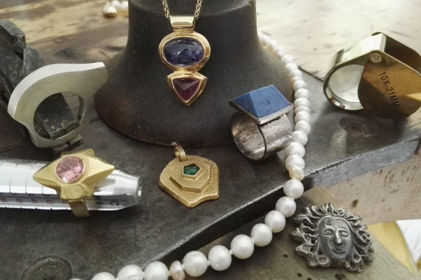 Ringe selber schmieden Eheringe